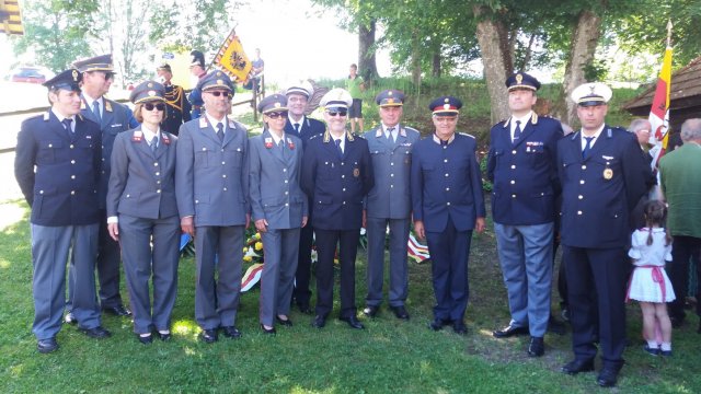 Fest der Uniformen beim Tag der Volkskultur