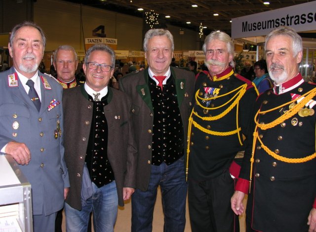 Kärntner Traditionsgendarmen auf der Brauchtumsmesse 2017