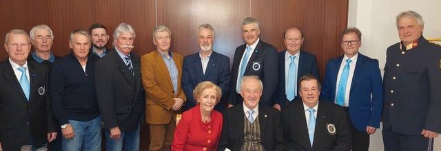 Traditionsgendarmen trafen sich im GH Bacher