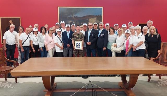 Gendarmeriefreunde  besuchten die Legion Etrangére 