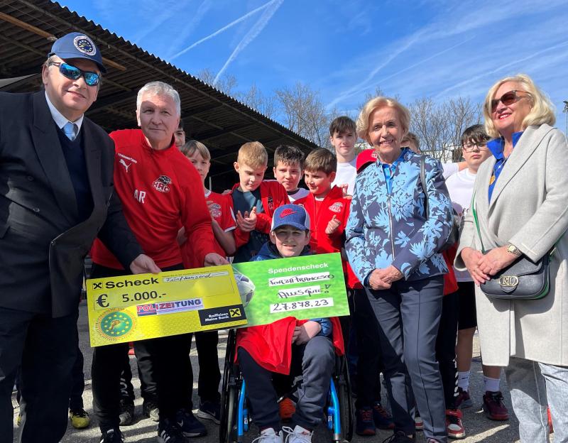Gendarmeriefreunde Kärnten unterstützten  Charity-Projekt des KAC