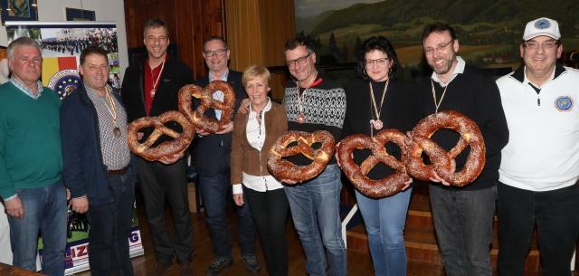 Wanderpokal-CharityTurnier 2017: Rotes Kreuz nicht zu schlagen